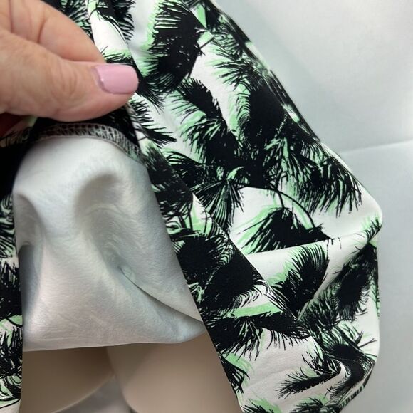 Torn by Ronny Kobo black and green print matching skirt and crop top NWT size XS - Picture 8 of 16